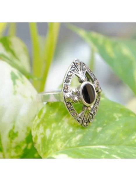 Bague onyx, marcassite et argent